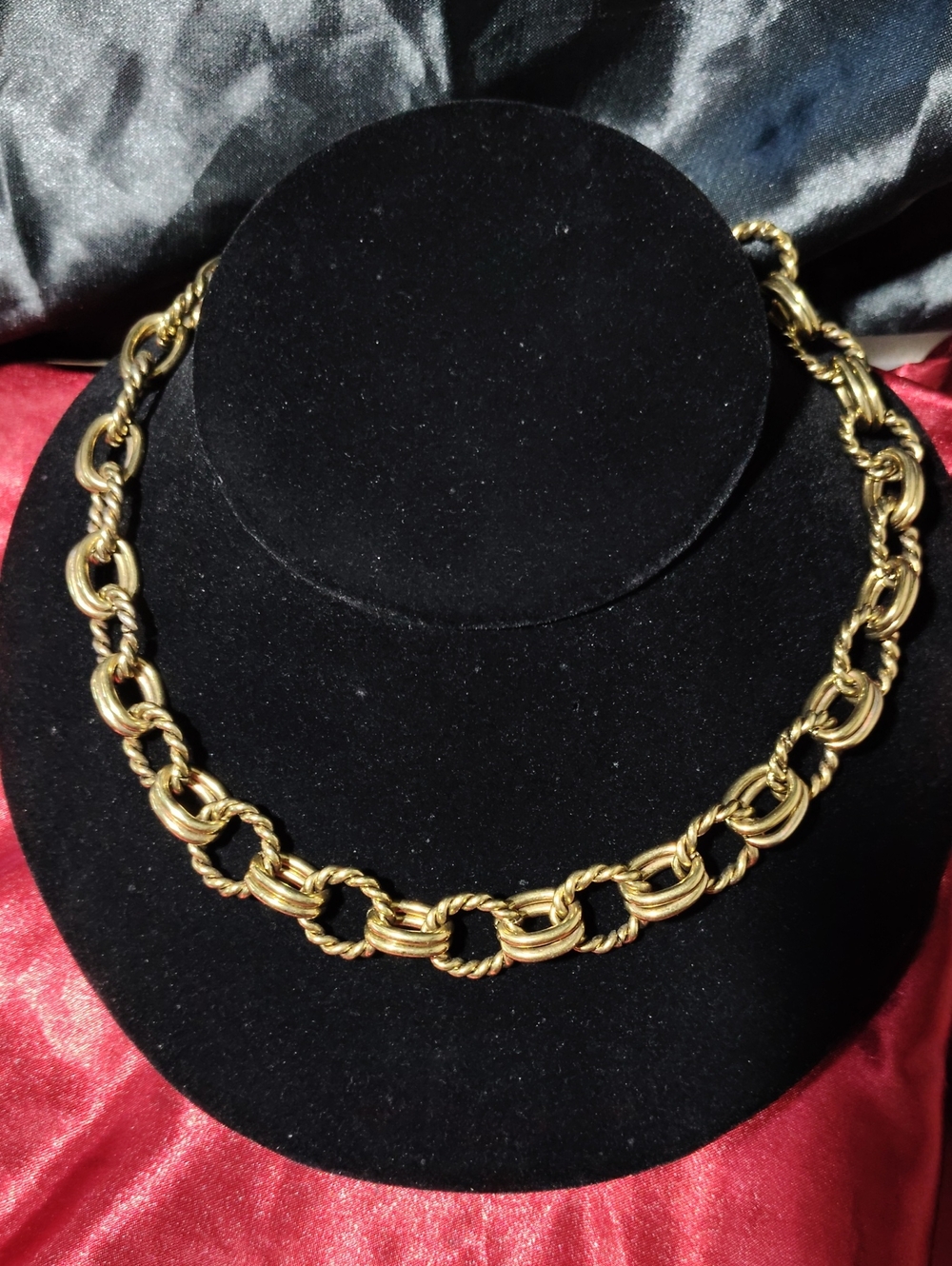 Heidi Daus Vintage Gold Tone Chunky Twisted Cable Double Link Statement Necklace